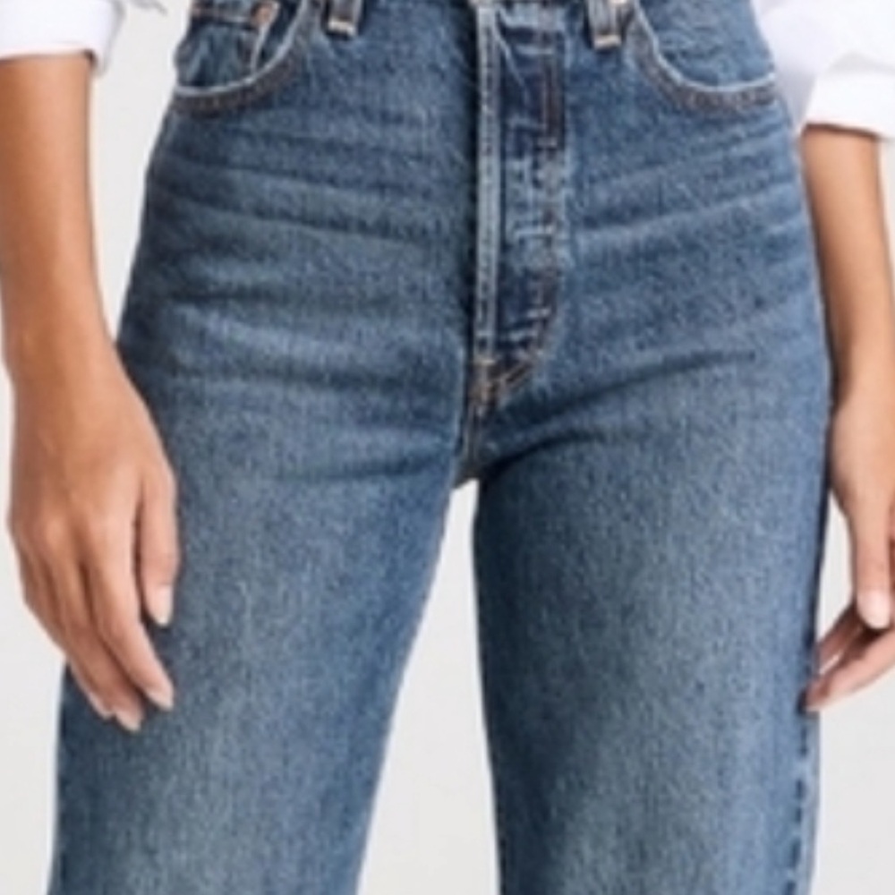 Levi's Ribcage Jeans Valley View 28x29 - Picture 2 of 5